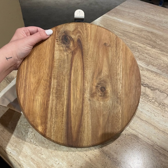 Pampered Chef- Premium Charcuterie cheese board. BRAND NEW!!!! - Picture 6 of 8